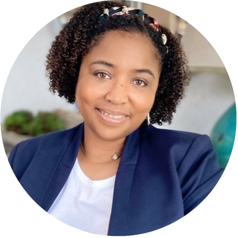 Tiffany Leon<br />
Chief Engagement Strategist Officer