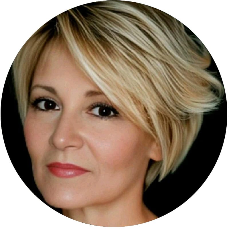 Karla Goss<br />
Chief Finance Officer<br />
